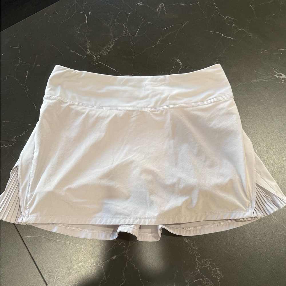 Lululemon Play Off The Pleats Skirt - Tennis - Golf - Running - Workout. Size 4